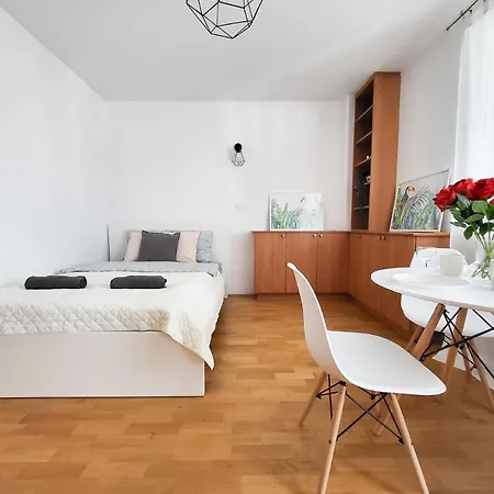 Sienna Lejlighed Warszawa